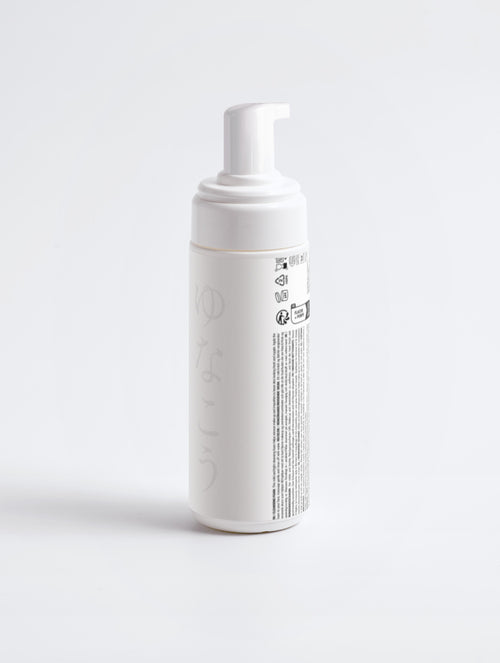 Cleansing Foam - Yunako Essentials (150ml)